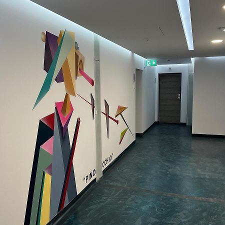 Art Apartment Bukarest Eksteriør billede