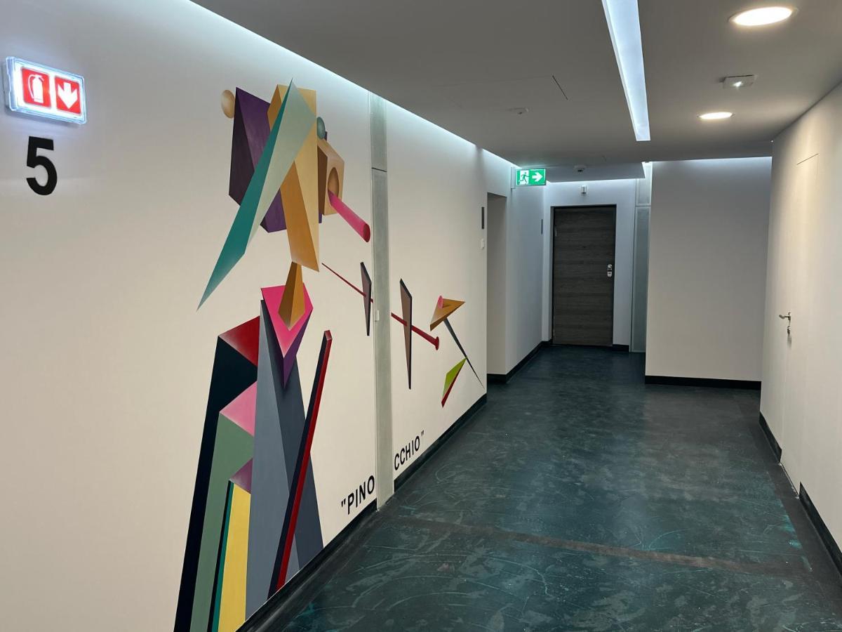 Art Apartment Bukarest Eksteriør billede